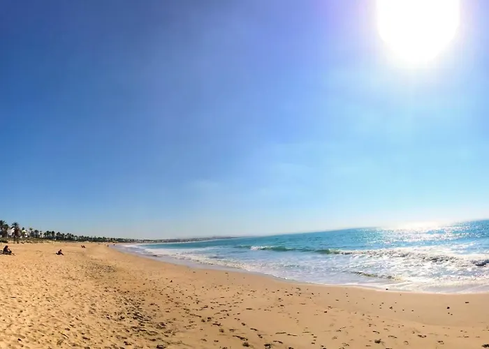 Villa Buganvillas, Relax Con Piscina Privada A Pocos Minutos De La Barrosa Y Santi Petri