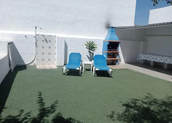 Villa Buganvillas, Relax Con Piscina Privada A Pocos Minutos De La Barrosa Y Santi Petri